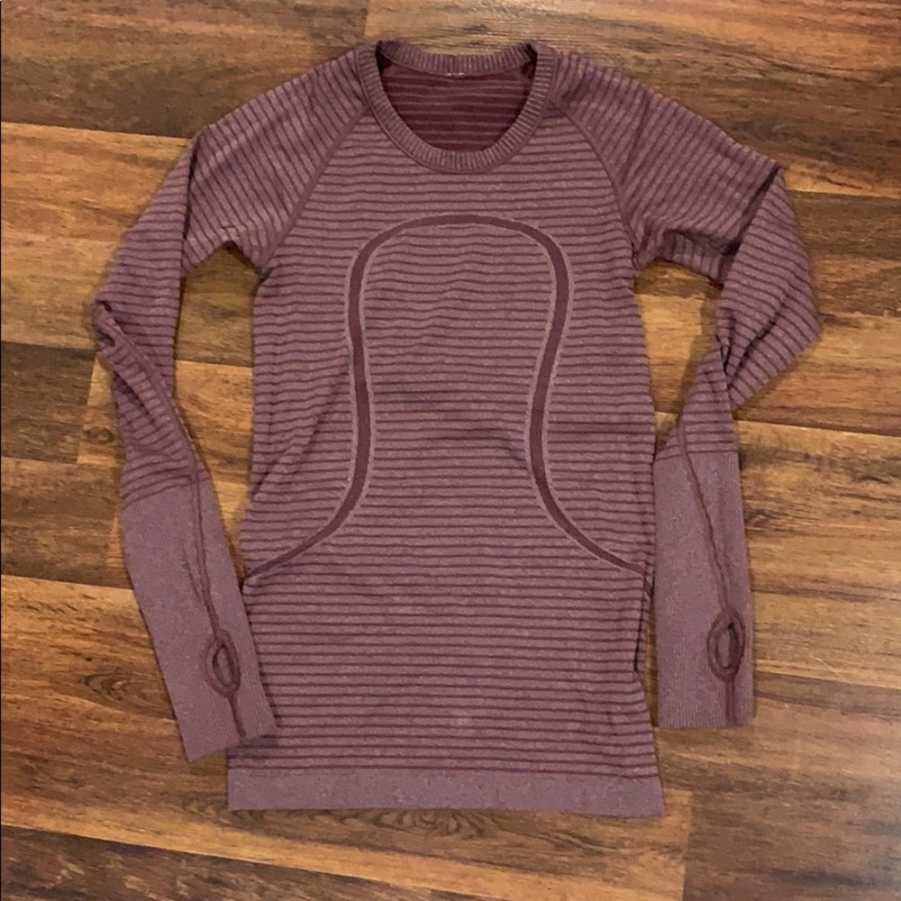 Lulu lemon Long Sleeve size 4